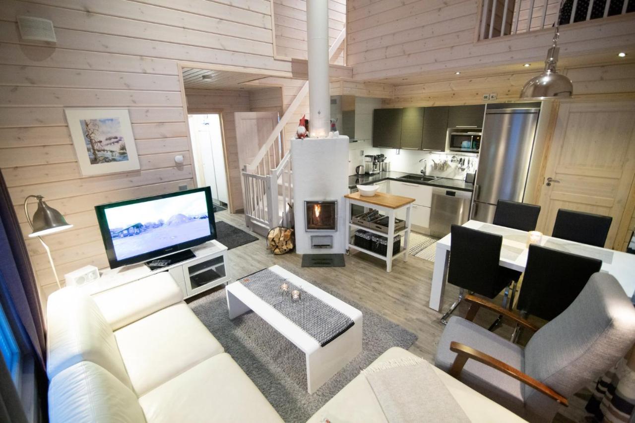 Ettomies II Guest House แอแกชลอมโปโล ภายนอก รูปภาพ